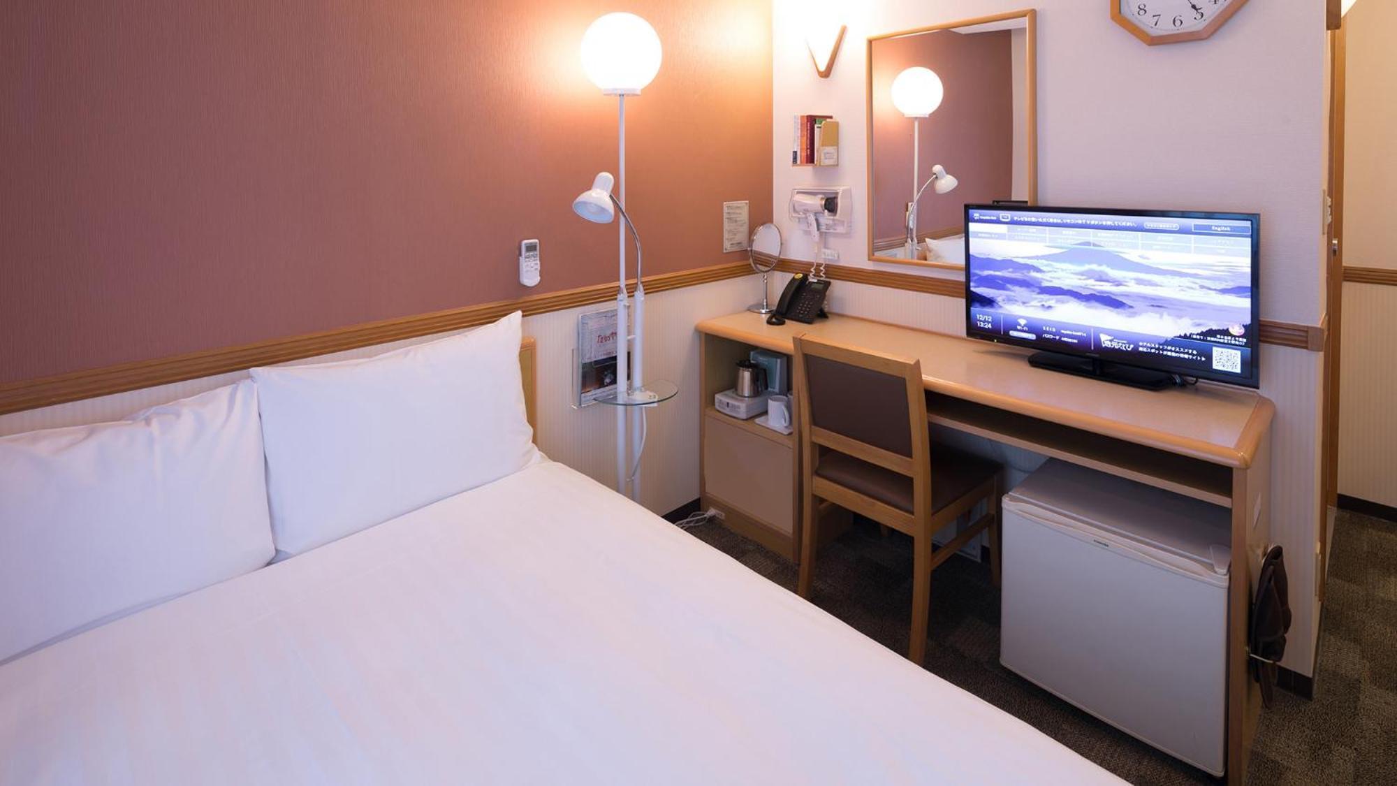 Toyoko Inn Higashi-Hiroshima Saijo Ekimae Zimmer foto