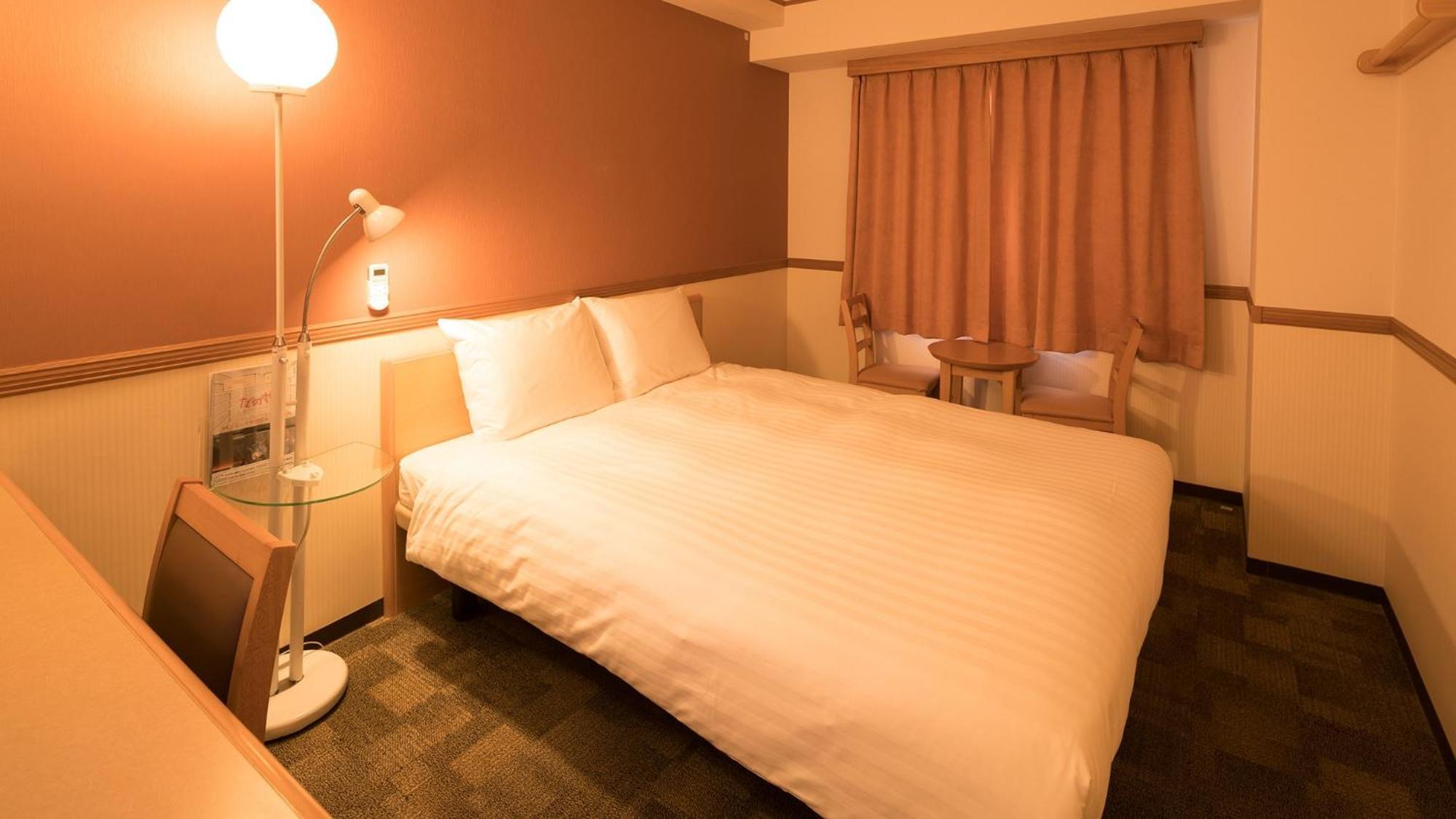 Toyoko Inn Higashi-Hiroshima Saijo Ekimae Zimmer foto